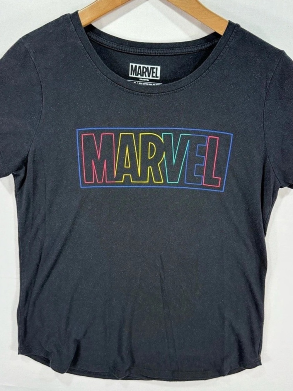 Marvel Rainbow Logo T-Shirt Graphic Tee in Black